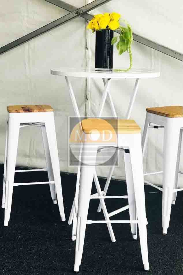 Elegant event styling and decor